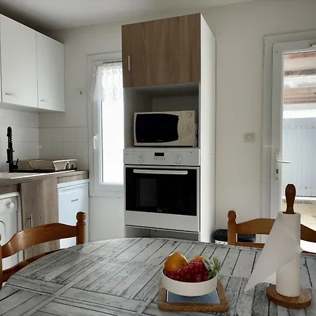 Tatil Evi Charmante Maison De A 400m De La - Fr-1-323-565