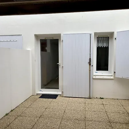 Charmante Maison De A 400m De La - Fr-1-323-565